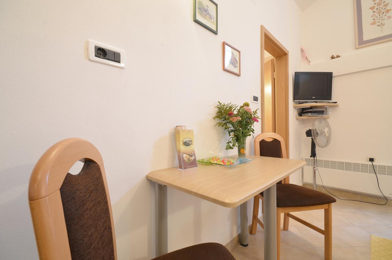 Bella Vista Apartments モトヴン エクステリア 写真